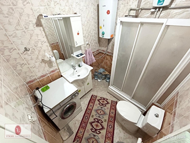 YÜKSELDEN SATILIK AKÇAYDA AYRI MUTFAKLI ÖN CEPHE FIRSAT 2+1DAİRE - Görsel 14