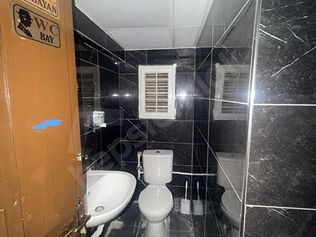 Karşıyaka çarşı içinde kiralık ofis - Görsel 12