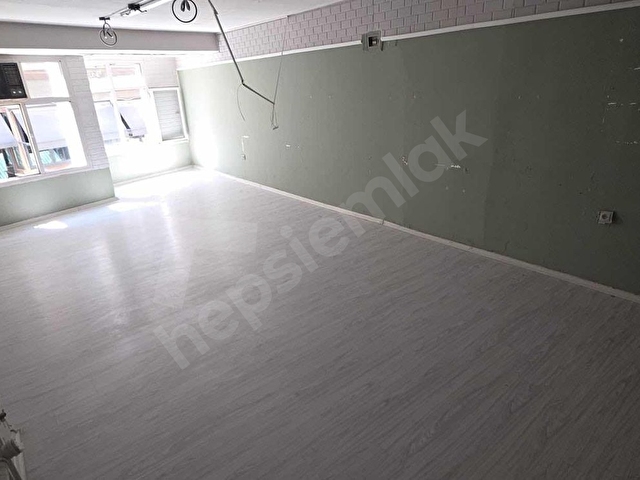 Karşıyaka çarşı içinde kiralık ofis - Görsel 17