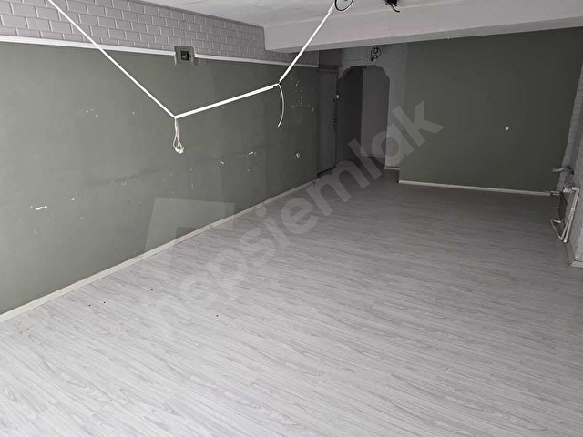Karşıyaka çarşı içinde kiralık ofis - Görsel 3