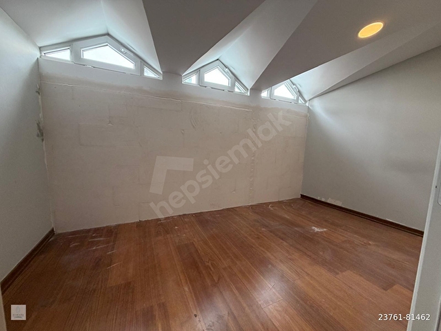 KALAMIŞ CADDESİ ÜZERİNDE DENİZ MANZARALI ARMDADADAN DUBLEKS DAİRE - Görsel 25