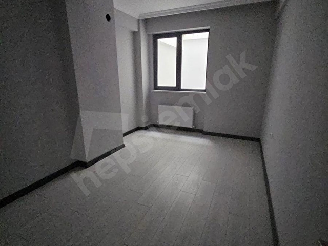 EMLAKCIMDAN FIRSAT ESENLİ CAD YANI ARA KAT İSKANLI ASANSÖRLÜ 2+1 - Görsel 10