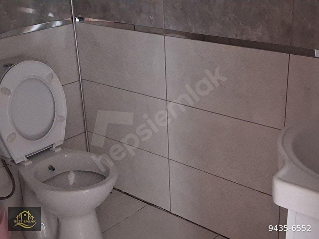 HATAY ARSUZ  CUMHURİYET MAHALLESİ EKPO FUAR BİTİŞİĞİ EXPO PARK SİTESİNDE KİRALIK 2+1 BAKIMLI DAİRE - Görsel 15