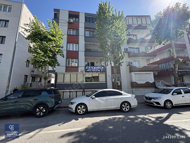 BUCA ŞİRİNYERDE 150 M² NET 3 CEPHELİ 4 BALKONLU 3+1 - Görsel 2