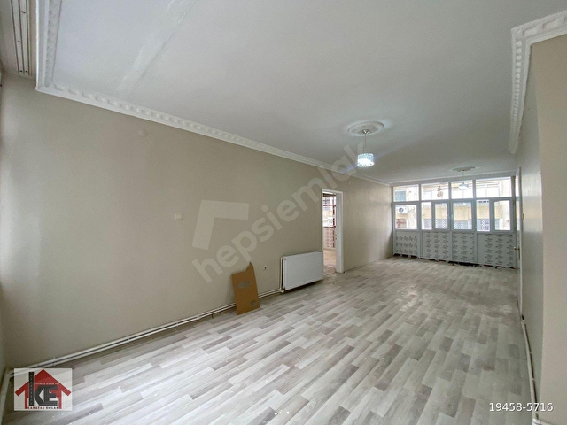 ZİYAPAŞADA KAPALI MUTFAK DOĞALGAZLI TEMİZ 2+1 KİRALIK DAİRE - Görsel 13