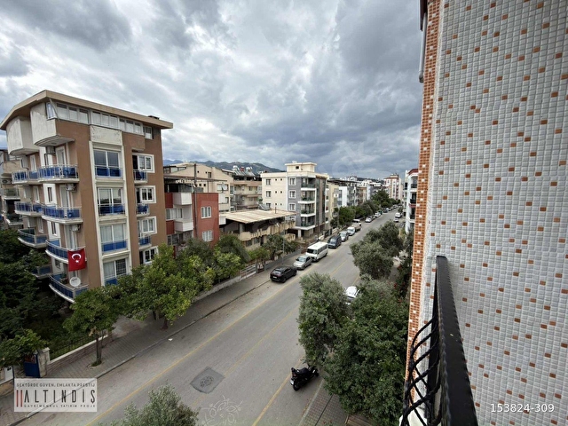 Girne Mahallesinde 3+1 doğalgazlı 3 cephe satılık daire - Görsel 11