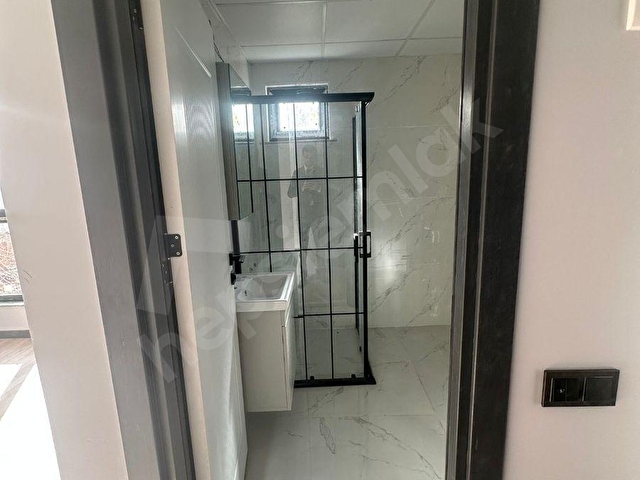 ŞİRİNTEPE MAHALLESİNDE YAYLAPINAR CADDESİ YAKINI SATILIK SIFIR 1+1 DAİRE - Görsel 12
