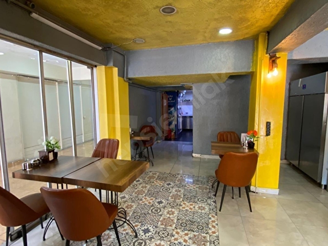 BAYRAMPAŞA TOPÇULAR CADDE ÜZERİ SATILIK 3 KATLI TİCARİ İŞ YERİ - Görsel 30