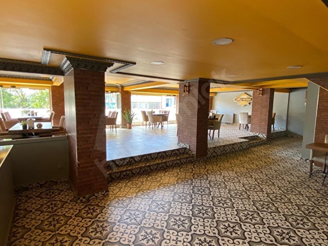BAYRAMPAŞA TOPÇULAR CADDE ÜZERİ SATILIK 3 KATLI TİCARİ İŞ YERİ - Görsel 14