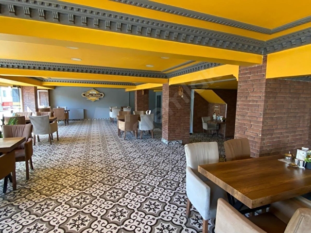 BAYRAMPAŞA TOPÇULAR CADDE ÜZERİ SATILIK 3 KATLI TİCARİ İŞ YERİ - Görsel 28