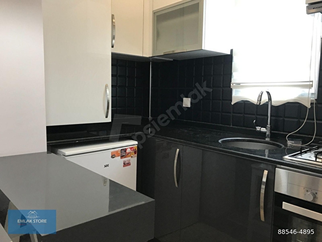 EMLAK STOREDAN CADDE YAKINI ARAKATTA EŞYALI KİRALIK 1+1 DAİRE - Görsel 13