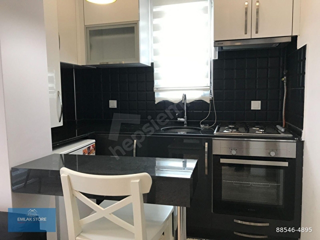 EMLAK STOREDAN CADDE YAKINI ARAKATTA EŞYALI KİRALIK 1+1 DAİRE - Görsel 11