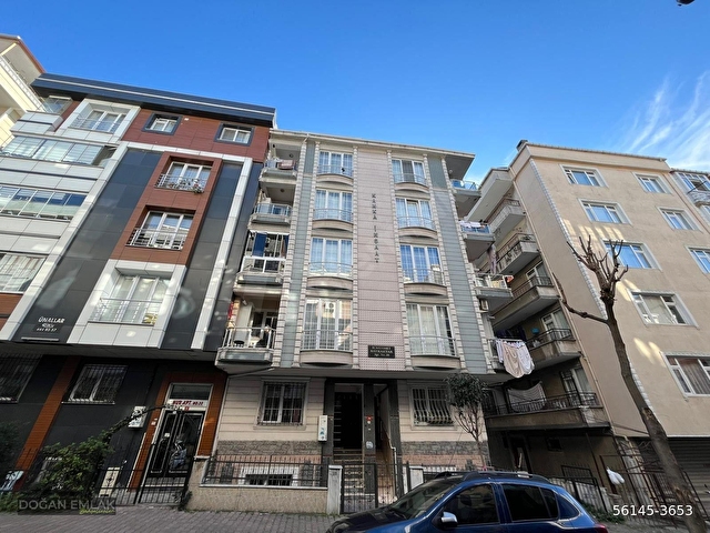 Bahçelievler Soğanlı Mustafakemalpaşa Caddesi Yakını arakat 14 Yıllık Binada