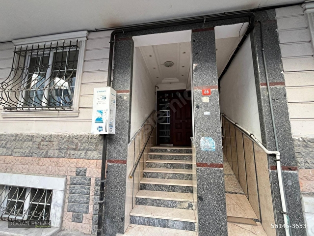 Bahçelievler Soğanlı Mustafakemalpaşa Caddesi Yakını arakat 14 Yıllık Binada - Görsel 2