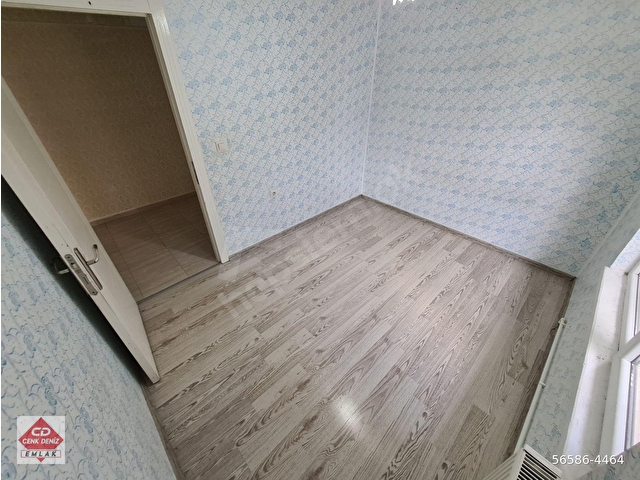 YÜKSELTEPEDE KAT KONUMLU / ALTINDA DAİRE VAR / KÖK TAPU 3+1 - Görsel 23