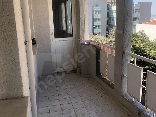 Yeşilyurt Polat Caddede Keyifli ve Geniş Daire - Görsel 18