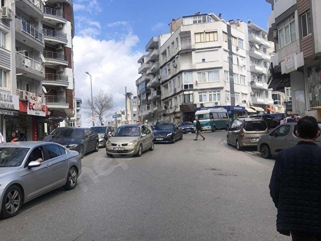 Yeşilyurt Polat Caddede Keyifli ve Geniş Daire - Görsel 3