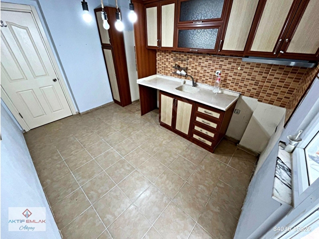 🛑🛑AKTİFTEN AKÇAYDA SATILIK DENİZE 300MT ARAKAT AYRI MUTFAKLI GENİŞ 2+1 DAİRE - Görsel 2