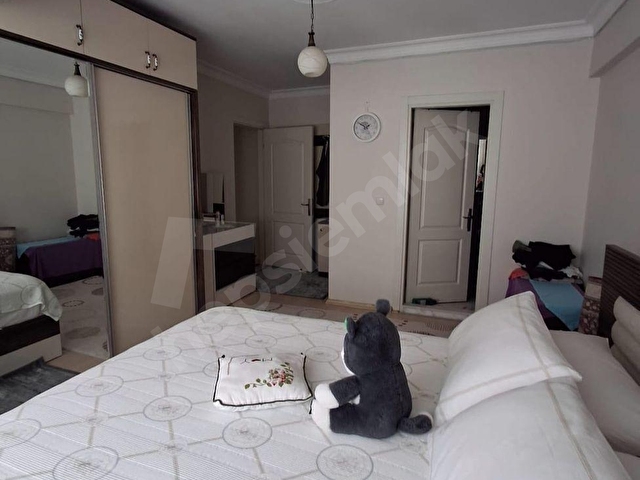 VALİ NEVZAT AYAZ LİSESİ ÇEVRESİ 3+1 EBEVEYN BANYOLU YENİ DAİRE - Görsel 24