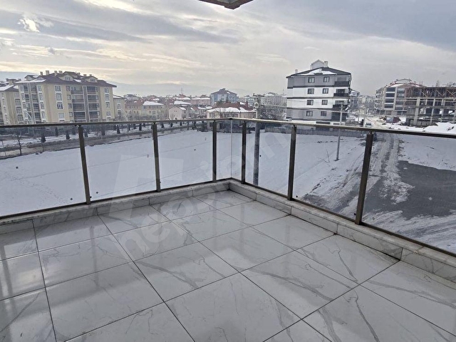 BOLUNUN EN NEZİH BÖLGESİNDE ALPAGUTBEYDE SATILIK 3+1 DAİRE ALTIN EMLAKTAN