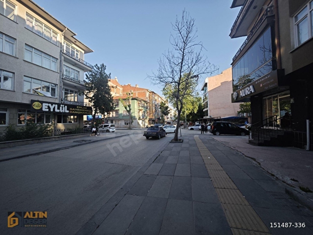 ADNAN MENDERES CADDESİ SATILIK ORTA KAT DAİRE - Görsel 8