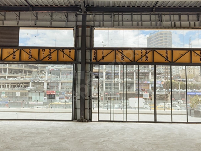 OTOGATETE CADDE CEPHELİ KİRALIK DÜKKANLAR - Görsel 9