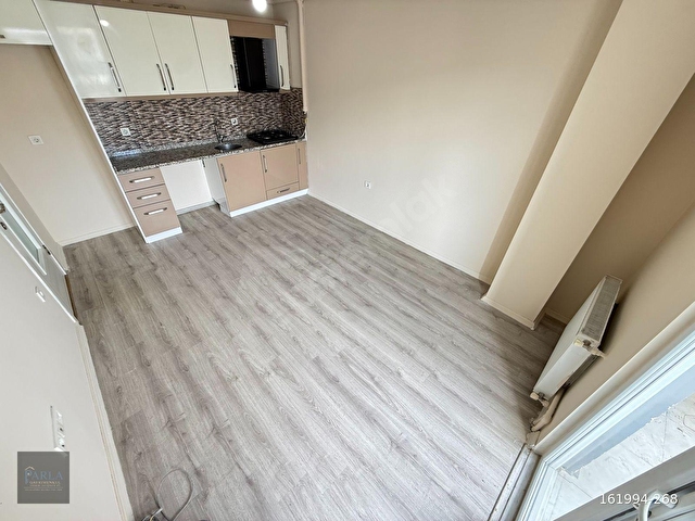 PARLADAN ALTINKUMDA 1+1 ARA KAT ÖN CEPHE ASANSÖRLÜ FIRSAT DAİRE - Görsel 10