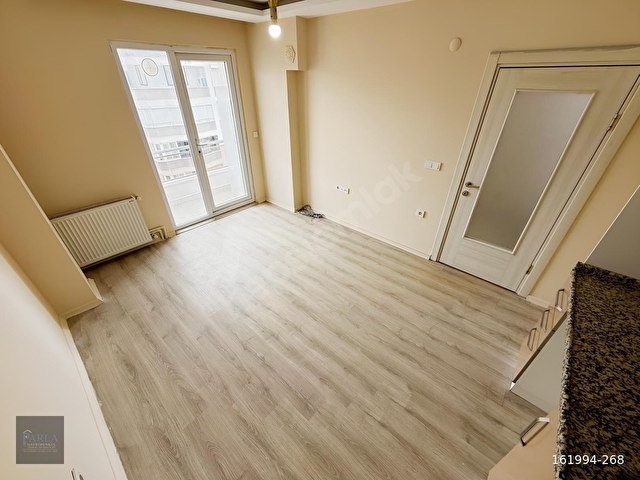 PARLADAN ALTINKUMDA 1+1 ARA KAT ÖN CEPHE ASANSÖRLÜ FIRSAT DAİRE - Görsel 8