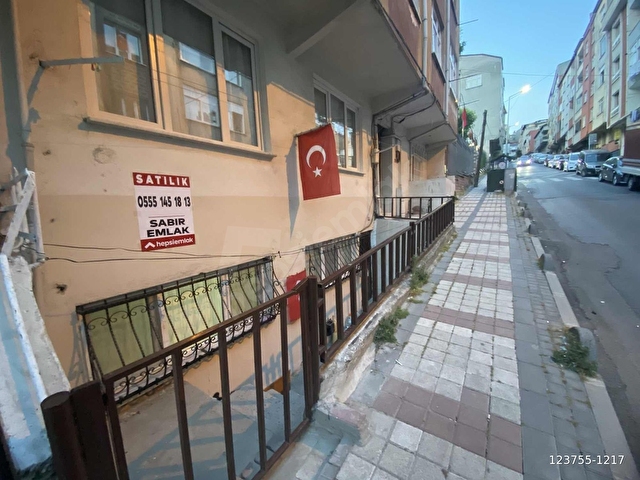 SABIR EMLAKTAN KEMALPAŞA MAH SATILIK 60M2 1+1 YARI BODRUM DAİRE - Görsel 5