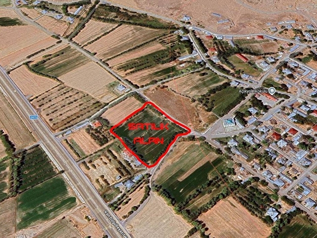 VAN-MURADİYE YOLUNDA ANA YOLA 100 M MESAFEDE SATILIK 9500 M2 ARSA - Görsel 3