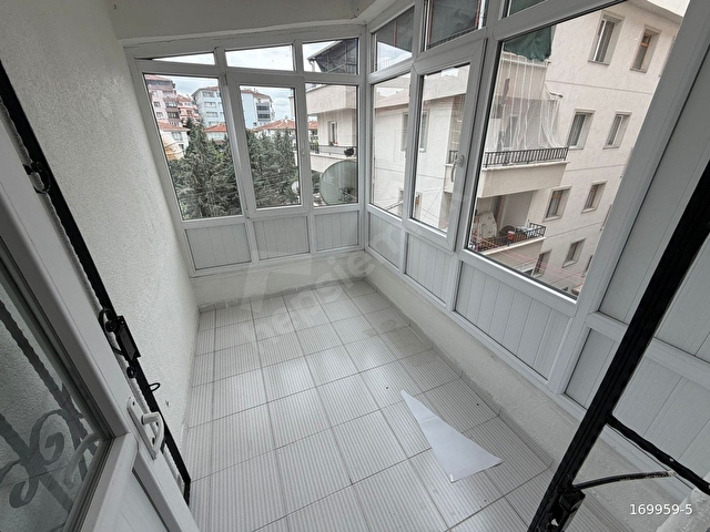 MALAZGİRT MAH/DE KAT KONUMUNDA BAĞIMSIZ MUTFAK 1+1 DAİRE - Görsel 9