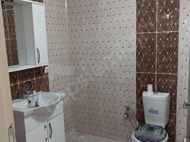 YAVUZ MAH.DÜZ GİRİŞ 2+1-AMERİKAN MUTFAK-80 m2 EŞYALI KİRALIK DAİRE 20.000 - Görsel 15