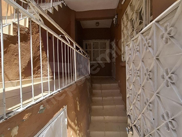 KONAK GÜNEY MAHALLESİNDE 3 ADET 2+1 DAİRELİ SATILIK BİNA - Görsel 4