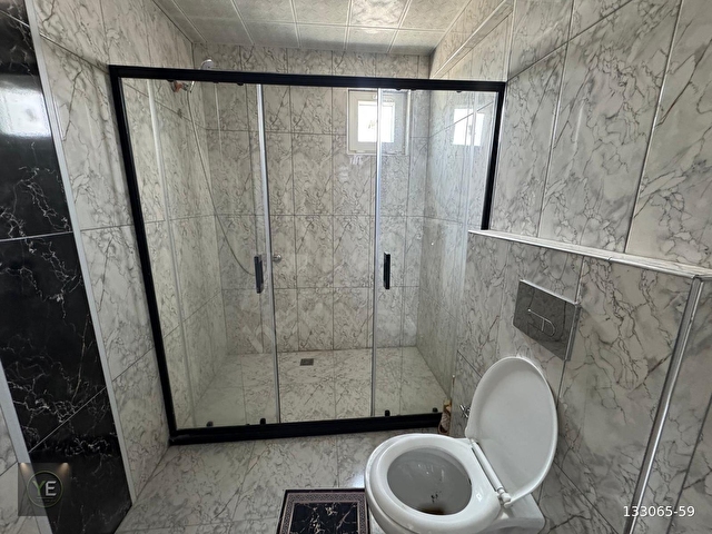 ESENBOĞA MERKEZDE GENİŞ OTURUMLU EŞYALI KİRALIK 1+1 DAİRE - Görsel 8