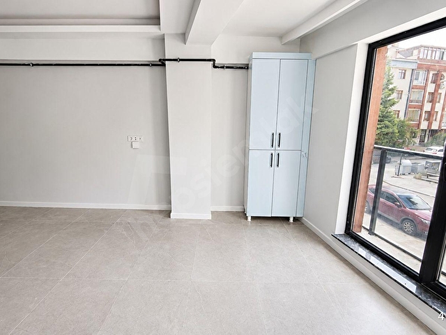 YENİMAHALLE ÇARŞI CADDESİNDE SIFIR BİNADA KİRALIK 1+1 DAİRE - Görsel 11