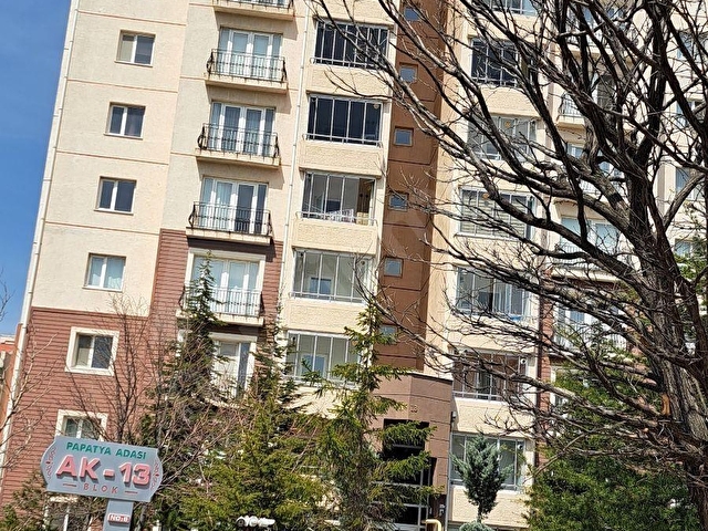Full Eskişehir yolu cepheli Çankaya Üniversitesi karşısı 3+1