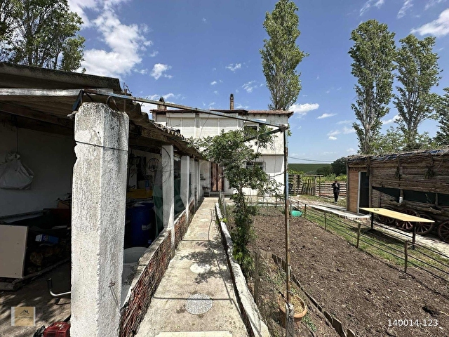 EDİNCİK ÇİNGE DE SATILIK TARLA VE ÇİFTLİK EVİ HOBİ BAHÇELİ KUYU - Görsel 15