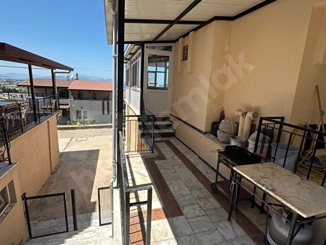 Kuşadası Güzelçamlı Mahallesinde Satılık Full Deniz Manzaralı Fourleks Villa - Görsel 4