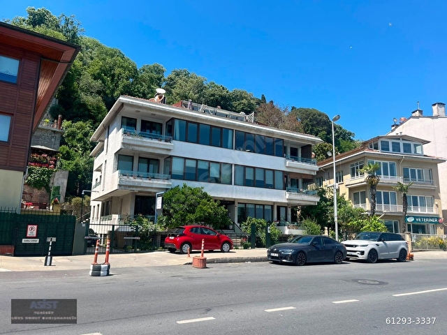 Piyasa Caddesinde Kiralık Boğaz Manzaralı, Balkonlu Yol Yalı Dairesi - Görsel 4