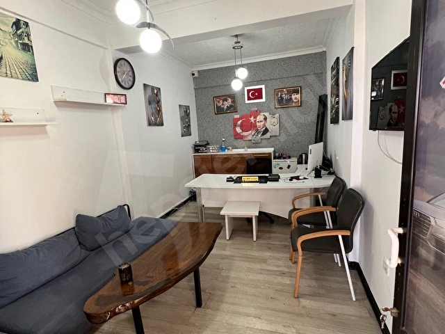 TURGUTREİS MERKEZDE SATILIK OFİS - Görsel 4