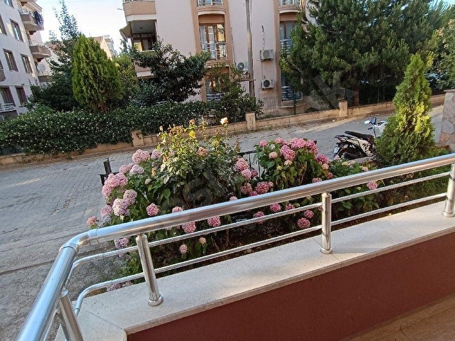 L. İŞKUR MEVKİ YENİ BİNADA 3+1 120 M2 ÇİFT WC VE ÜÇ CEPHELİ TÜM BALKON VE CAMLARI KORKULUKLU DAİRE - Görsel 26