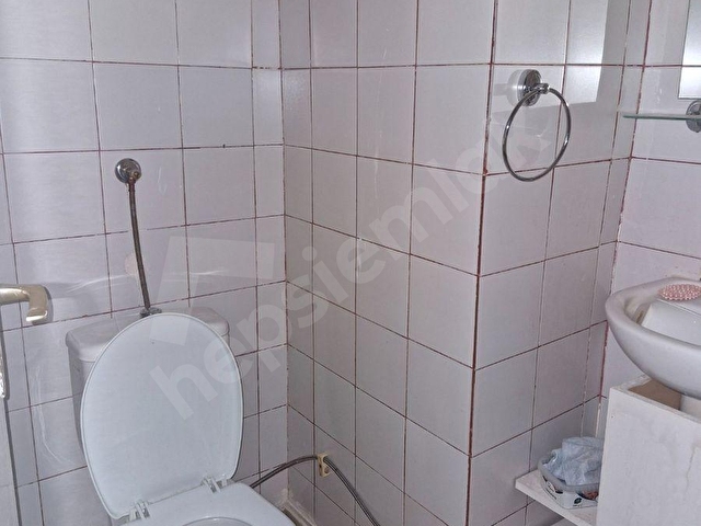 AŞAGI ÖVEÇLERDE KİRALIK DAİRE 2+1 1.KAT YÜKSEKLİGİNDE ALT KATI DAİRE BOYALI BADANALI ÇETİN EMEÇ YAK - Görsel 30