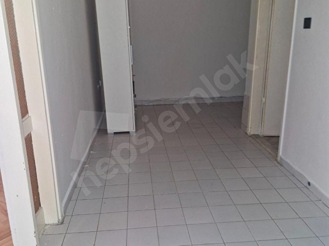 AŞAGI ÖVEÇLERDE KİRALIK DAİRE 2+1 1.KAT YÜKSEKLİGİNDE ALT KATI DAİRE BOYALI BADANALI ÇETİN EMEÇ YAK - Görsel 27