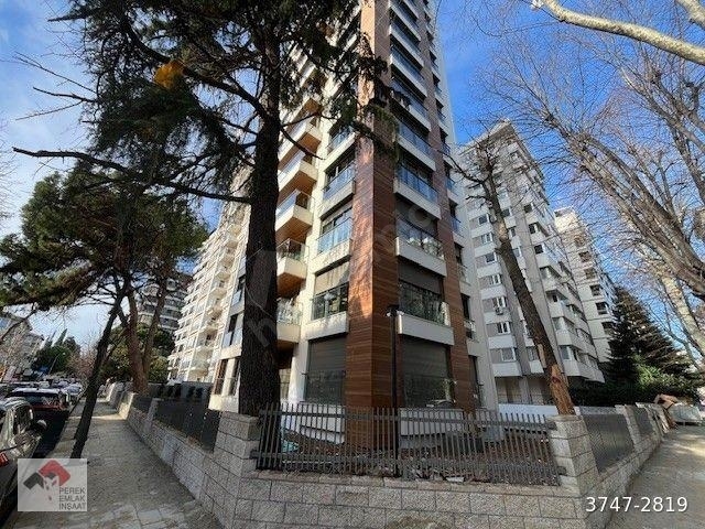 SUADİYE SAHİLDE KAPANMAZ DENİZ MANZARALI SIFIR BİNADA KATTA TEK - Görsel 16