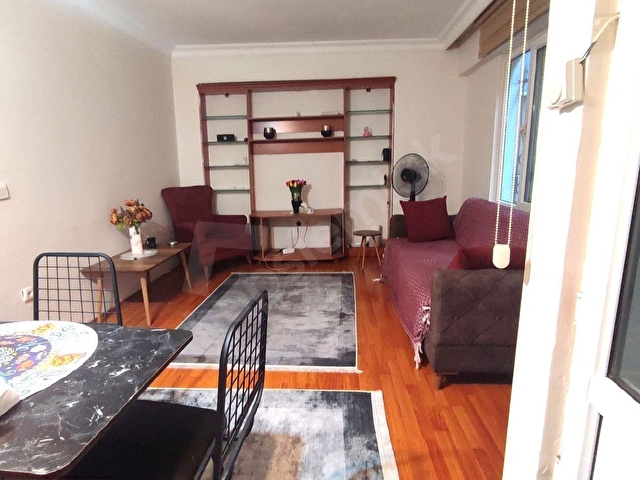 DMRCDEN GENÇ BİNADA ASANSÖRLÜ 2+1 KİRALIK DAİRE...