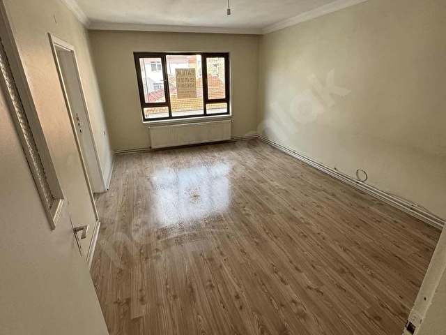 BİLİCİDEN İVEDİK CAD BİR SOKAK 25 YILK. 3+1 ÖN CEPHE SATILIK - Görsel 2
