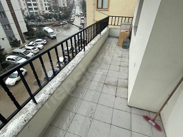 AŞUROĞLU EMLAKTAN SELÇUKLU MAHDE YAPILI 3+1 SATILIK DAİRE - Görsel 4