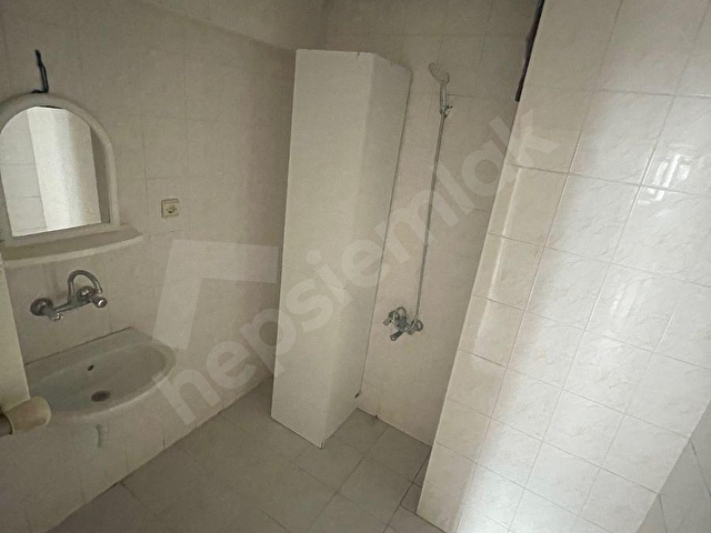 AŞUROĞLU EMLAKTAN SELÇUKLU MAHDE YAPILI 3+1 SATILIK DAİRE - Görsel 22