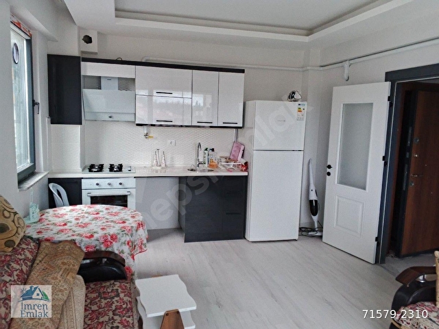 YENI MAHALLEDE SIFIR 1+1 KİRALİK EŞYALI ARAKAT DAİRE - Görsel 11