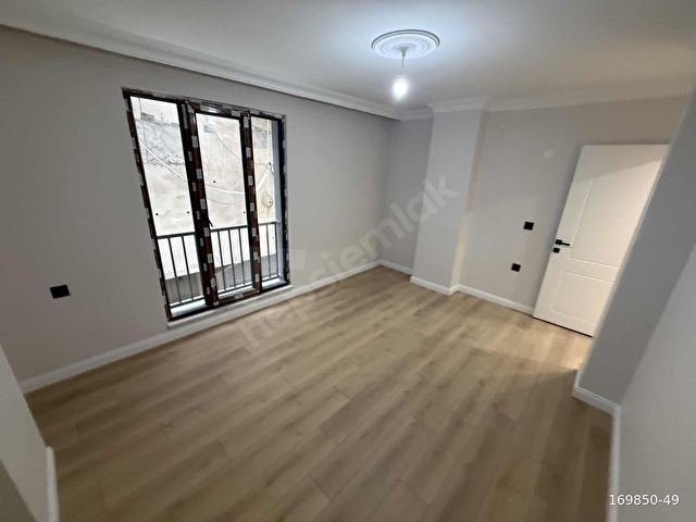 DEMİR İNŞAAT MERKEZİ KONUM YERDEN ISITMALI 2+1 SIFIR DAİRE - Görsel 19